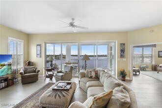 Building Photo - 4975 Bonita Beach Rd SW