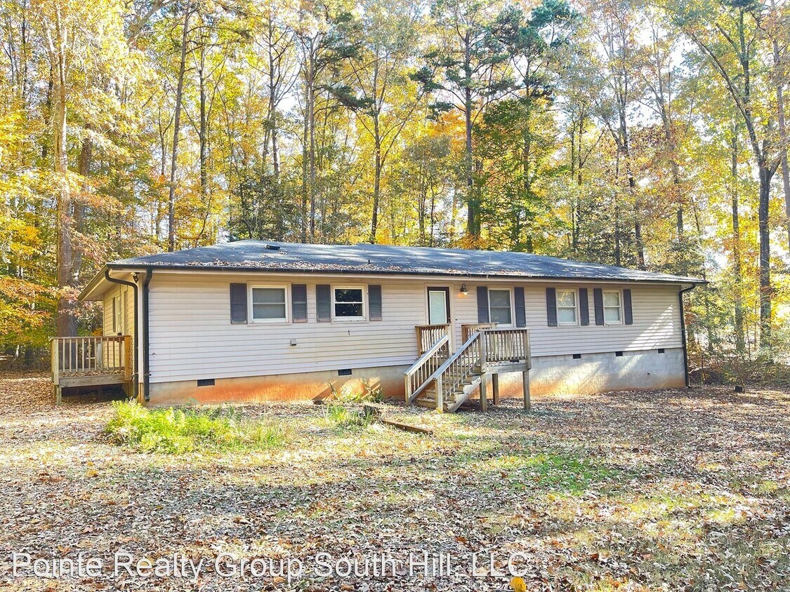 Foto principal - 3 br, 2 bath House - 76 Lakeview Dr
