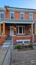 Building Photo - 4211 Sheldon Ave