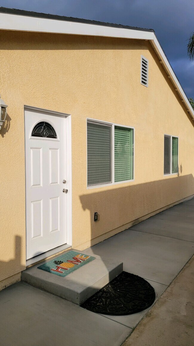 Main entrance - 18623 Bryant St