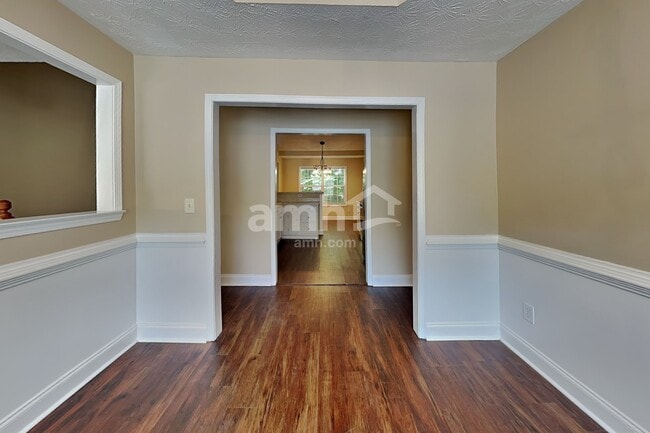 Foto del edificio - 4422 Keenly Valley Dr NE