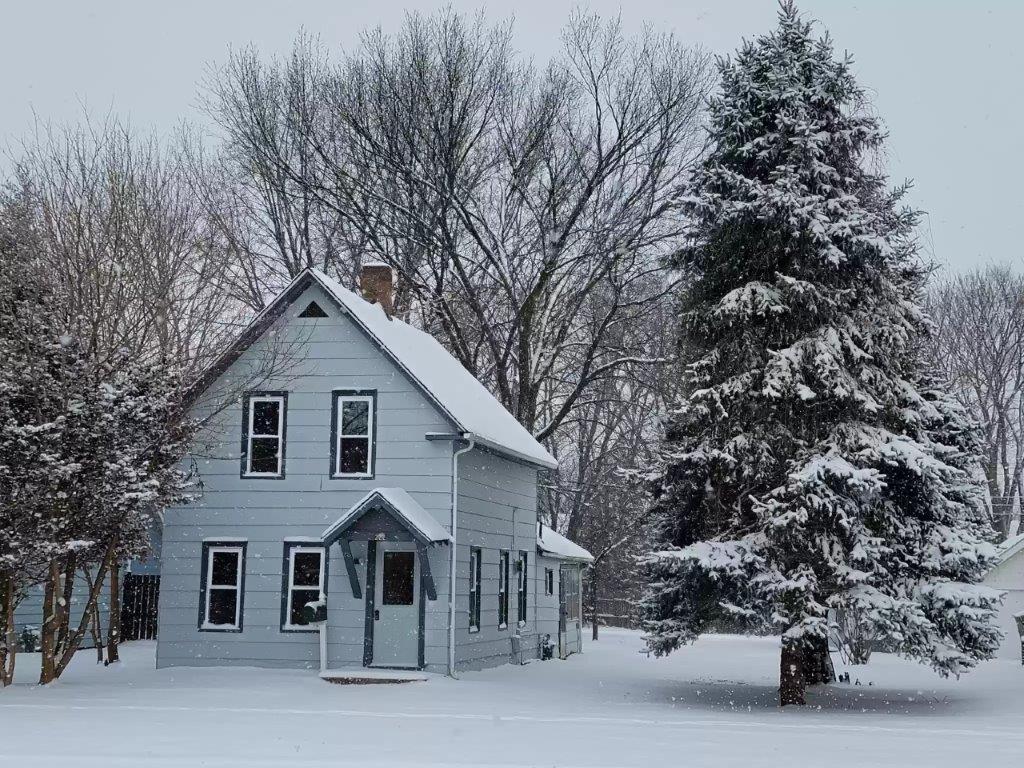 Foto principal - 222 W Main St