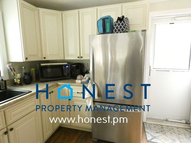 Foto del edificio - 113 Williamson Rd