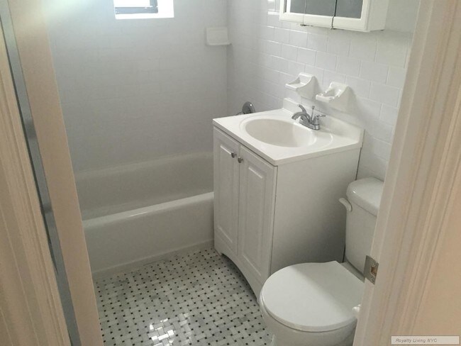 Foto del edificio - 25 Woodruff Ave