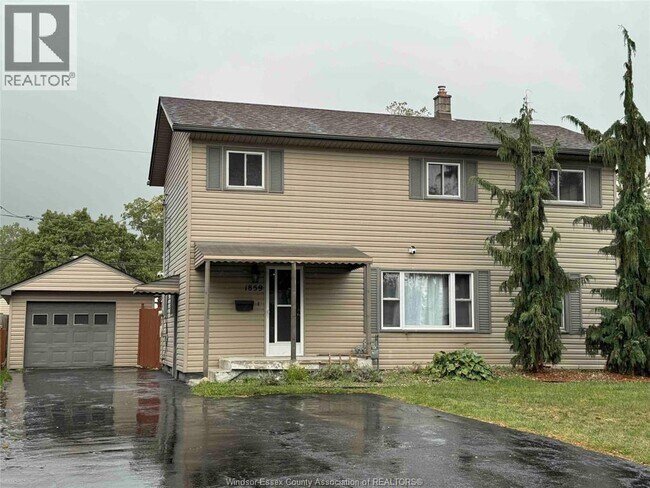 Photo du bâtiment - 1859 FORD AVENUE Unit# UNIT # 1