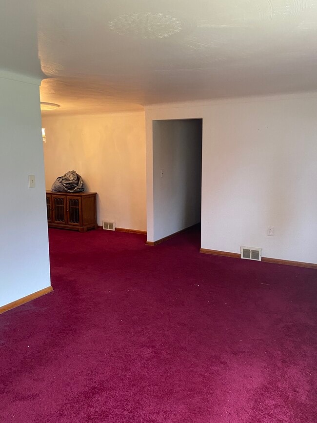 Building Photo - 14001 Michael Dr