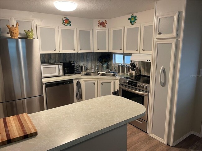 Building Photo - 39248 US-19