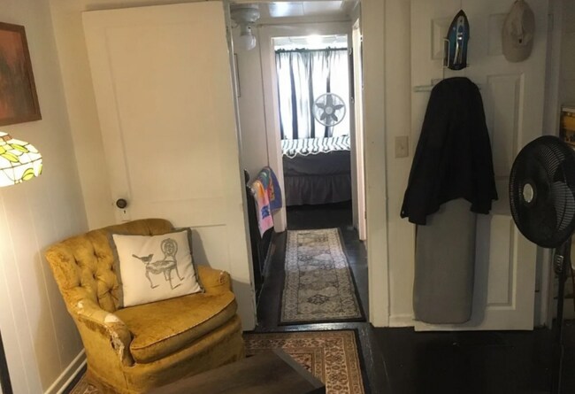 Foto del edificio - 1901 E Main St