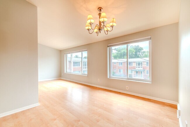 Foto del edificio - 361 N Eton St