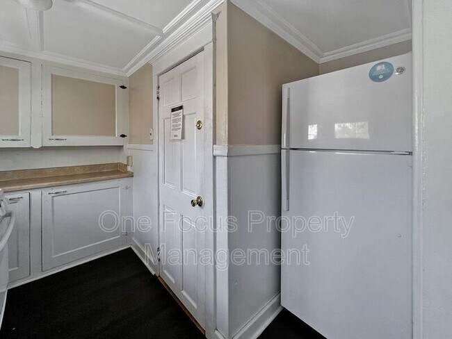 Foto del edificio - 1682 Andrews Pl