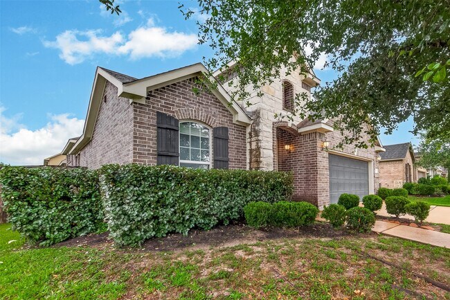 Foto del edificio - 2209 Hidden Meadow Ln