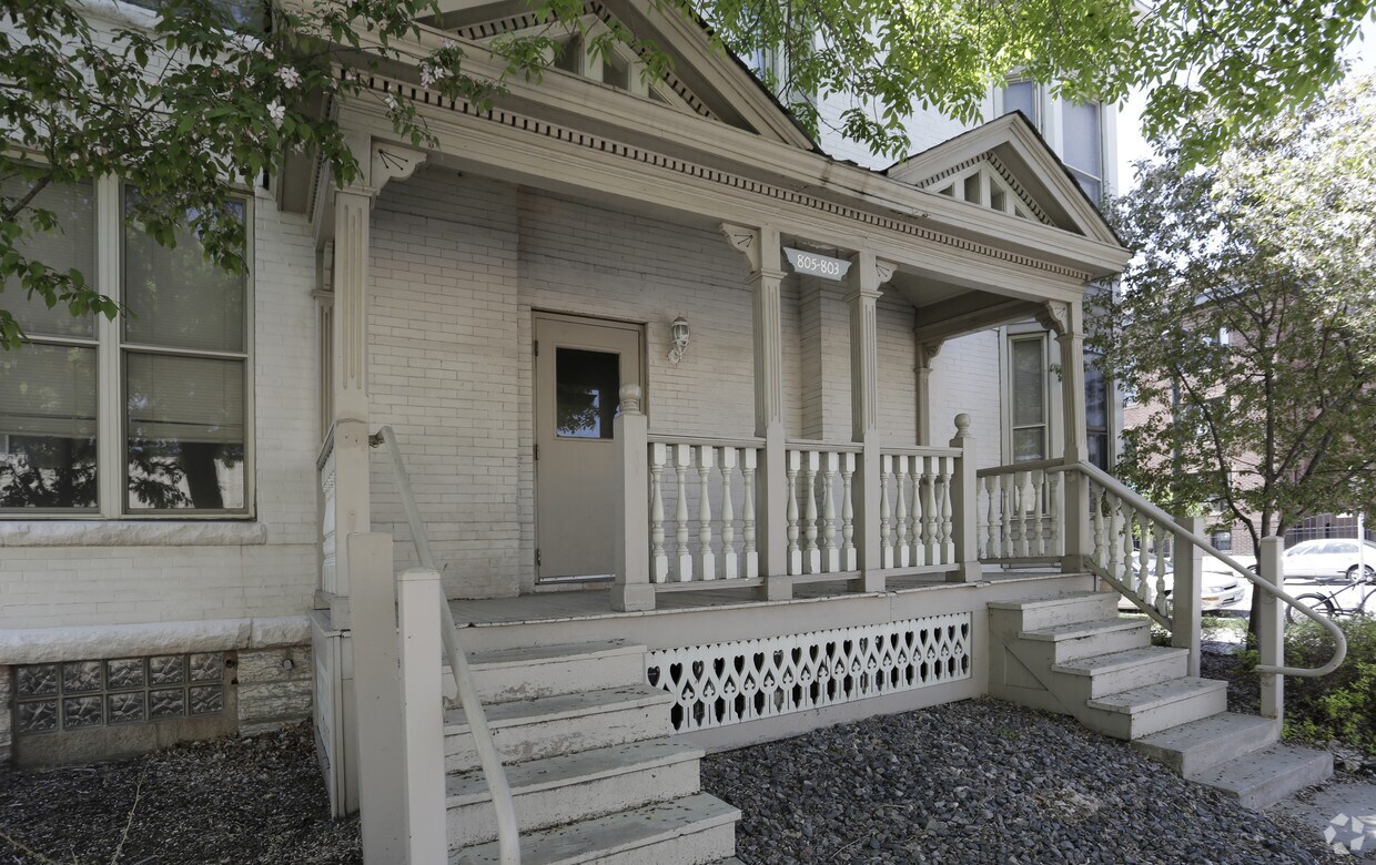 Building Photo - Zimmerman House