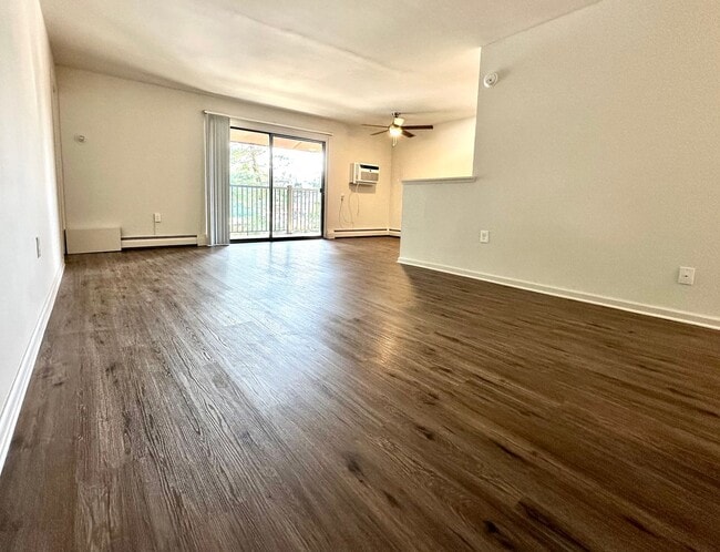 Interior Photo - Towns Edge Apartments