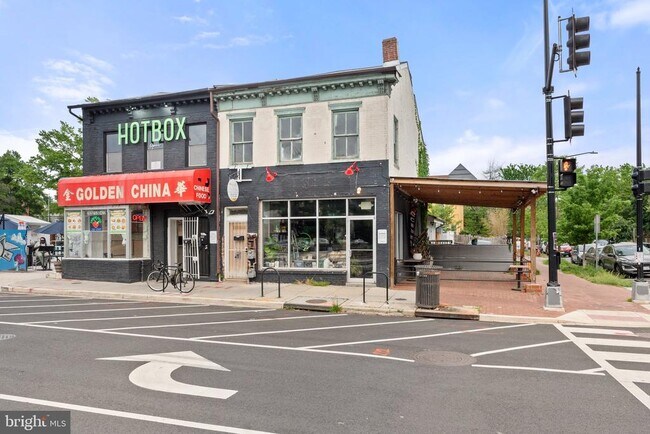 Foto del edificio - 1701 6th St NW