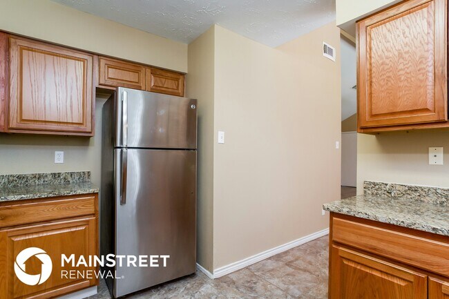 Foto del edificio - 8222 Buckeye Glen Ln