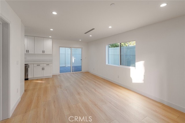 Building Photo - 14125 Emelita St