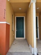 Building Photo - 5116 Dominica Dr