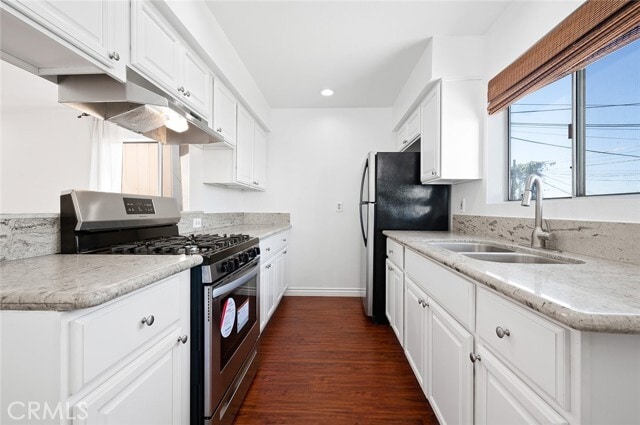 Building Photo - 1021 Coronado Ter