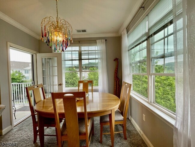 Building Photo - 3304 Ramapo Ct