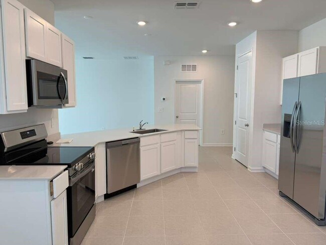 Building Photo - 3483 Mud Cyn Dr