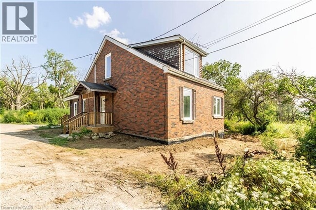 Building Photo - 1411 56 Hwy