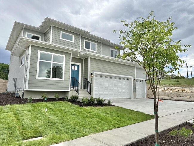 Building Photo - 908 Bellshill Dr
