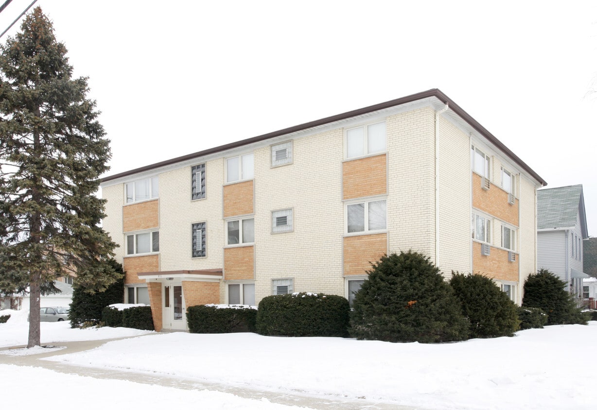 Primary Photo - 965-969 Cora St