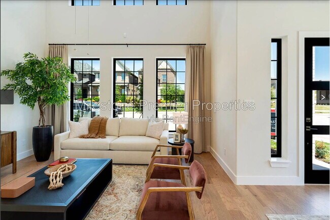 Foto del edificio - 7251 Van Tuyl Pkwy