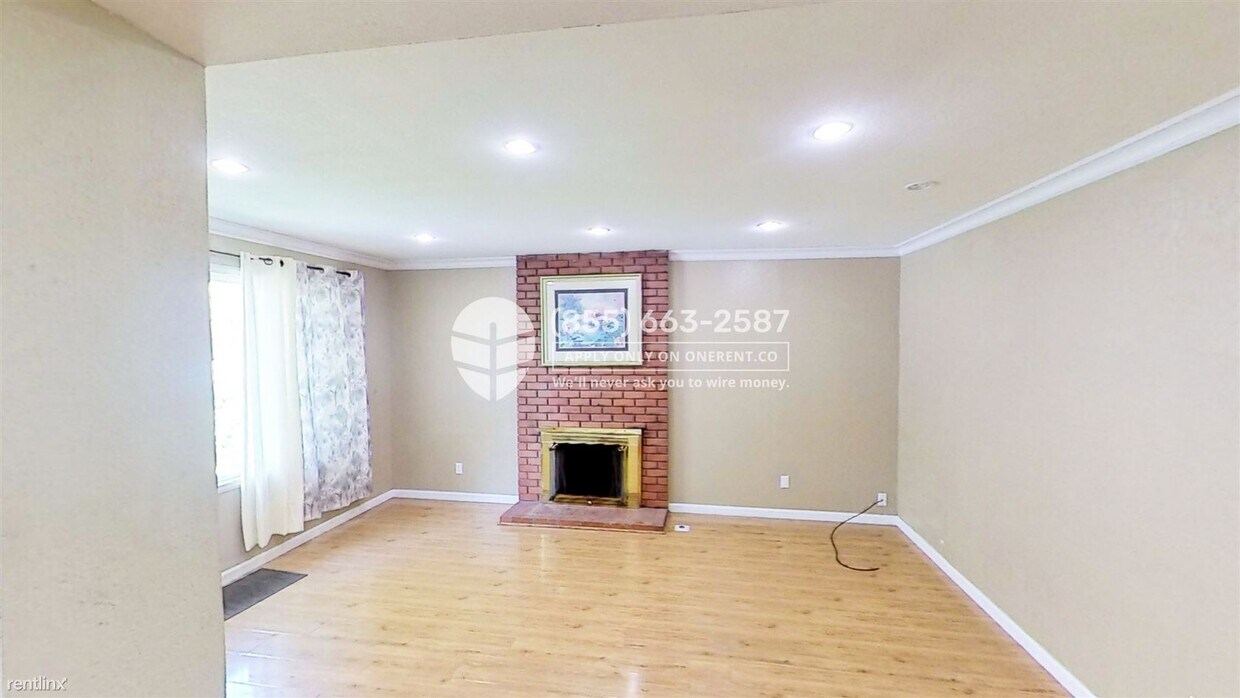 Primary Photo - 5 br, 2 bath House - 308 Blossom Hill Road -
