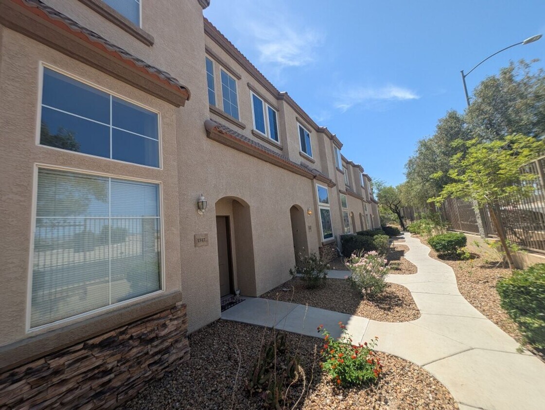 Foto principal - 1513 Faldo St