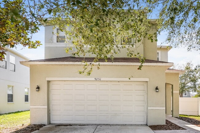 Building Photo - 9251 Wellstone Dr