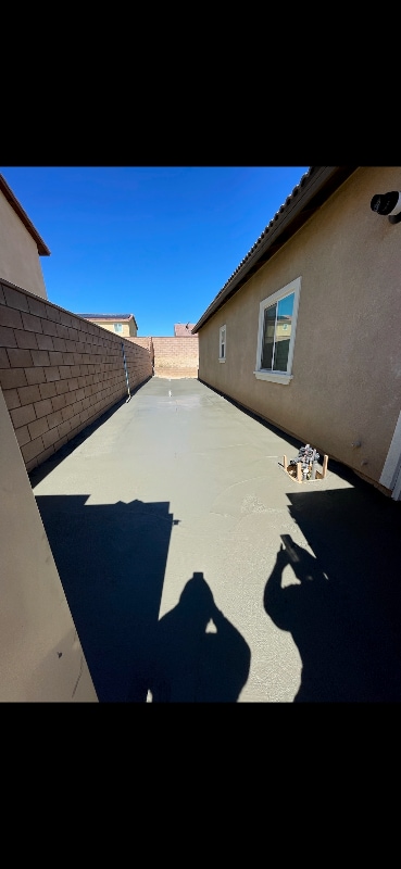 Building Photo - 12988 Luna Rd