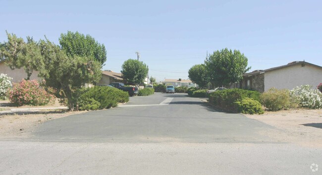 Building Photo - 15585 Tokay St