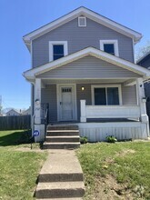 Building Photo - 292 S Wayne Ave