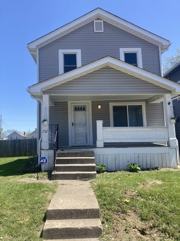 Foto principal - 292 S Wayne Ave