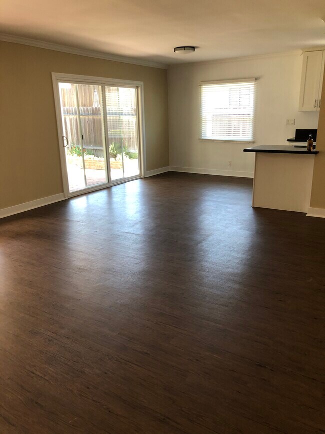 Living Room/Dining Area - 4402 Highgrove Ave