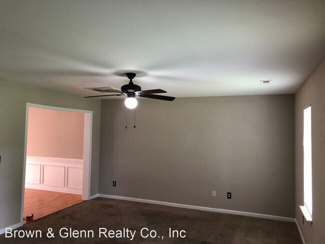 Building Photo - 4 br, 2.5 bath House - 5239 Beam Lake