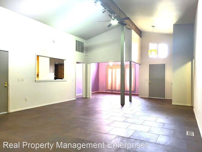 Building Photo - 3 br, 2 bath House - 11204 Saint Charles Ave