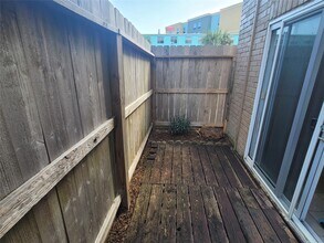 Building Photo - 215 Postoffice St