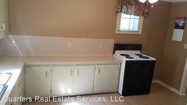 Foto del edificio - 3420 Courtney-Huntsville Rd