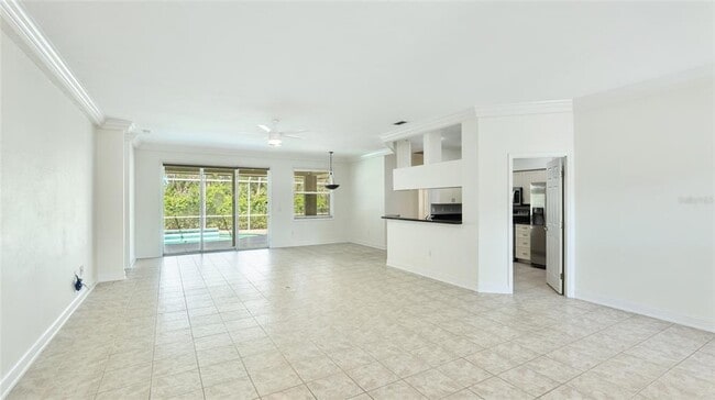 Building Photo - 534 Oak Bay Dr