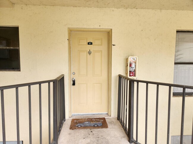 Building Photo - 1461 Windorah Way