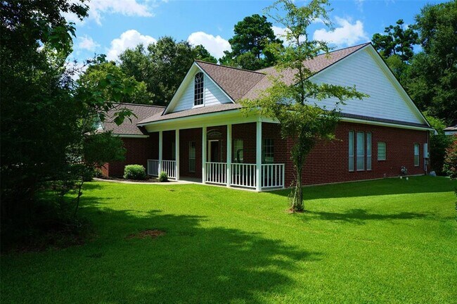 Building Photo - 2429 Chantilly Ln