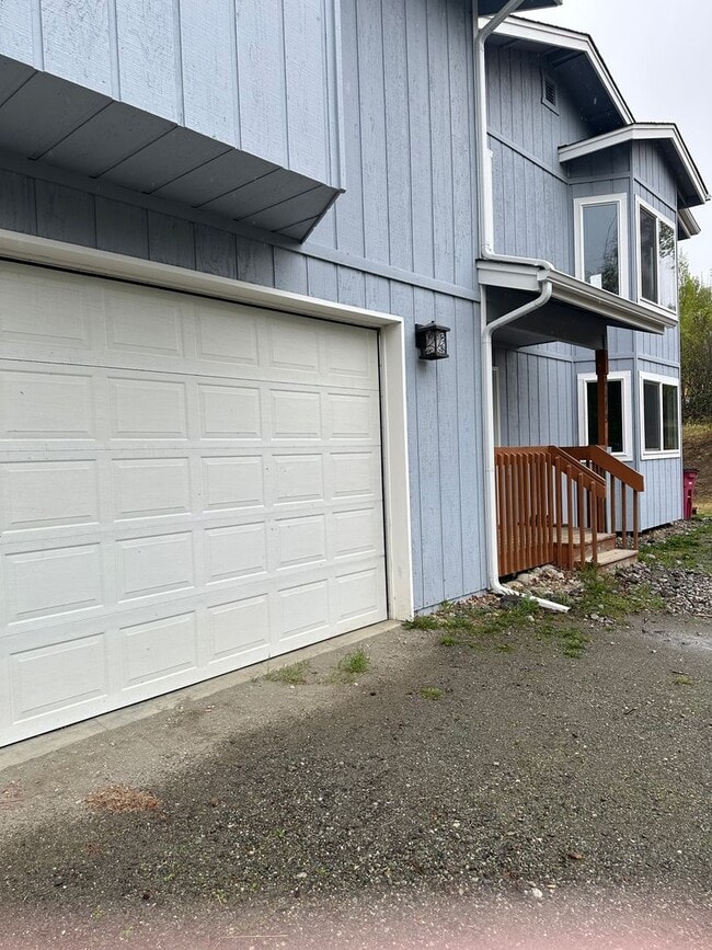 Building Photo - 2313 S Gray Birch Cir