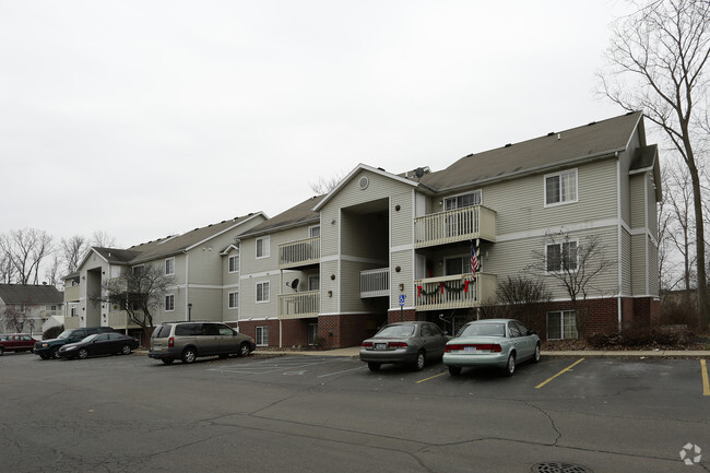 Parkwood Apartments - Parkwood