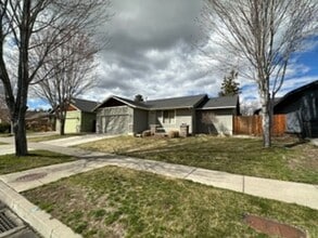 Building Photo - 20581 Prospector Loop