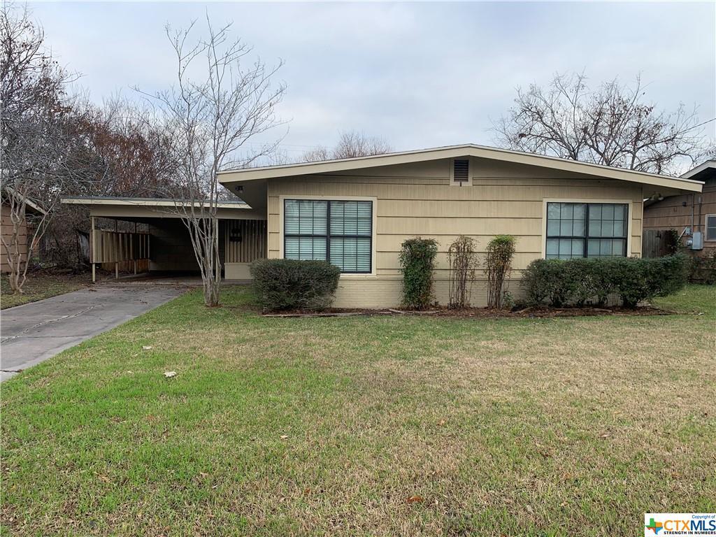 902 Fern Ln, Victoria, TX 77904 House Rental in Victoria, TX