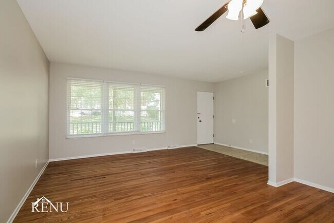 Building Photo - 11107 Patrina Ct