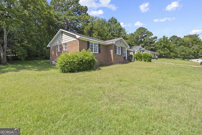 Foto del edificio - 2260 Arrowwood Dr