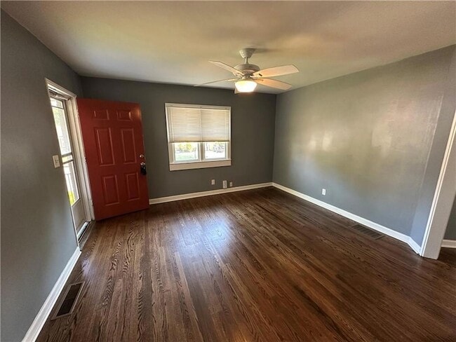 Foto del edificio - 296 Murray Hill Ave NE